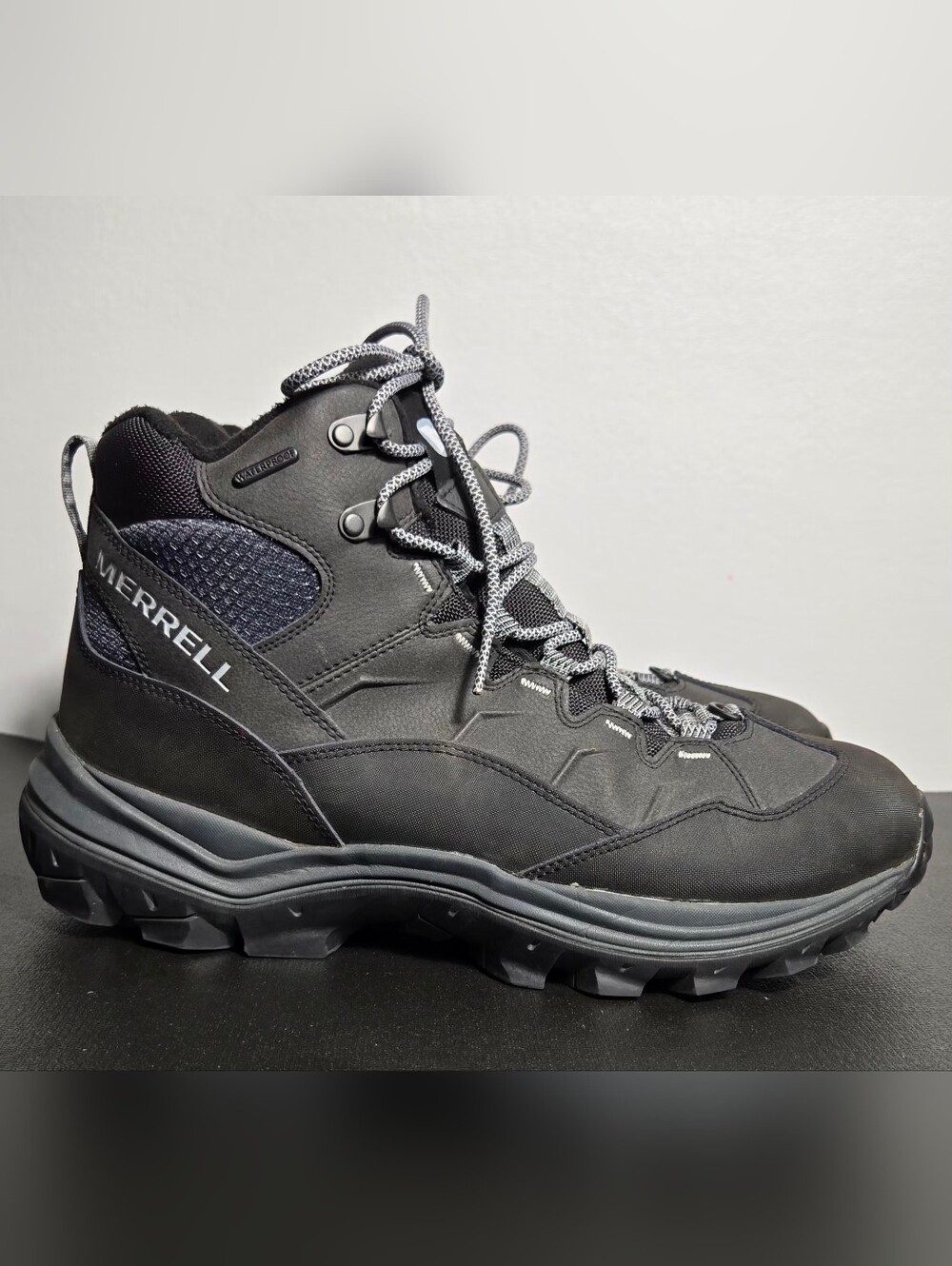 Merrell Thermo Chill Boots Waterproof Winter Hiking Snow Lined Black Men Size 12